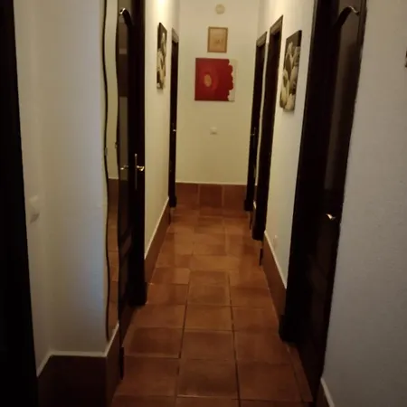 Chalet Aqui No Es *